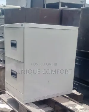 Imported Executive Portable Metallic File Cabinet With Key