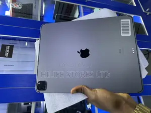 Apple iPad Pro 12.9 (2021) 256 GB Silver