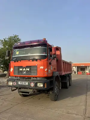 Man Disiel 2000 Orange