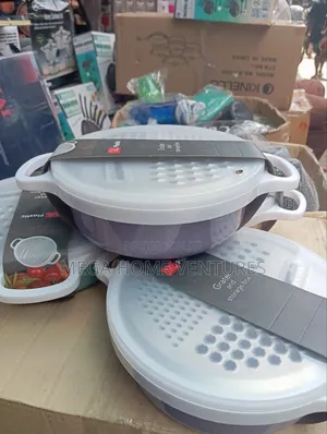 Grater And Storage Box
