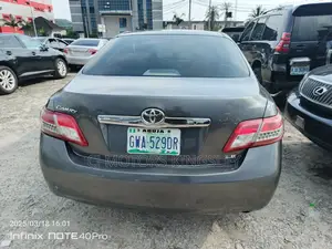 Toyota Camry 2008 Gray