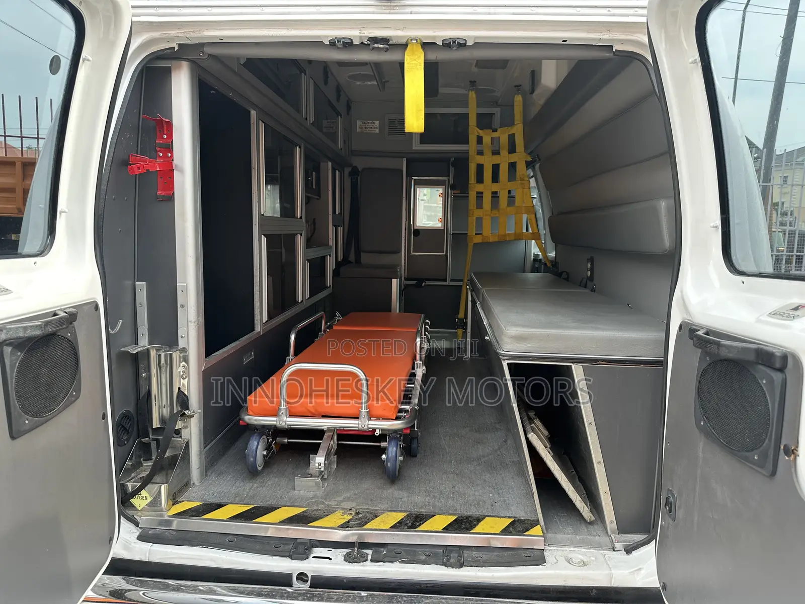 Ford E350 2008 White