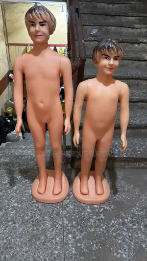 Unisex Plastic Kids Mannequin Of Different Ages