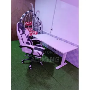 Electric Adjustable Desk 1.6 Meter Furgle Gaming Chair