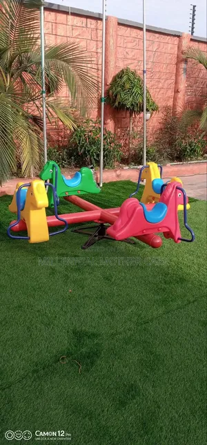 4 Seater Marry Go Round