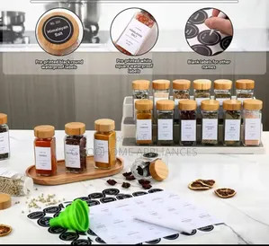 12 Pieces Glass Spice Bottles With Labels