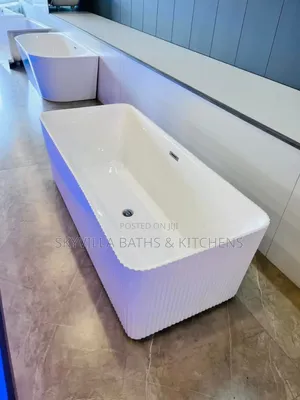 Acrylic Sq Bathtub