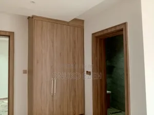 4bdrm Townhouse / Terrace in Gill Estate, Mabushi for rent