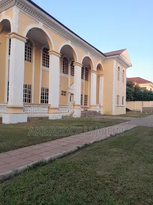 7bdrm Duplex in Jabi for sale