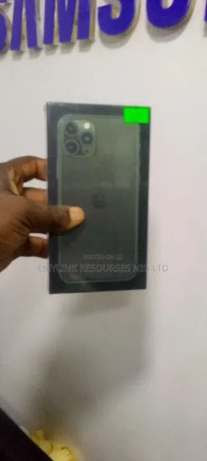 New Apple iPhone 11 Pro 256 GB Green