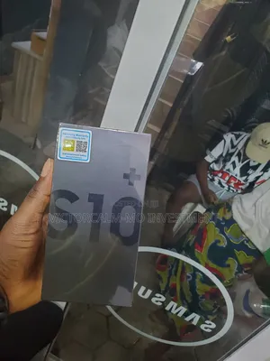 New Samsung Galaxy S10 Plus 128 GB Black