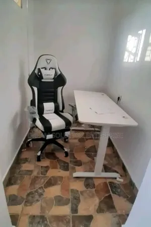 Furgle Game Chair With Table