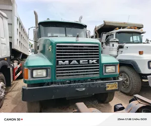 Single Cabin Mack Truck Green Color