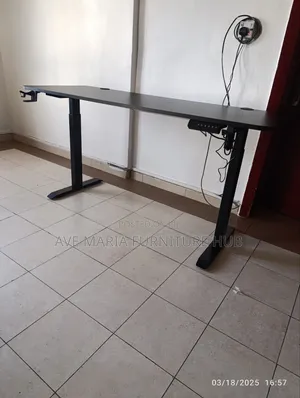 Electric Adjustable Height Desk.