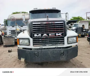 Ch Mack Double Cabin Injector
