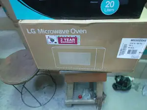 Advanced Lg 20 Liters Microwave Oven Black