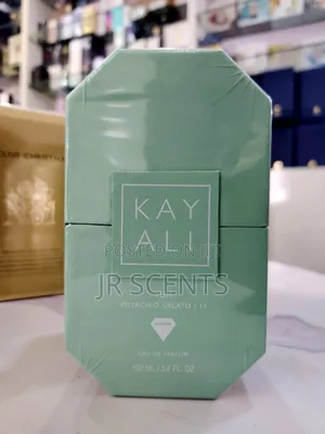 Kayali Yum Pistachio Gelato 33 Perfume