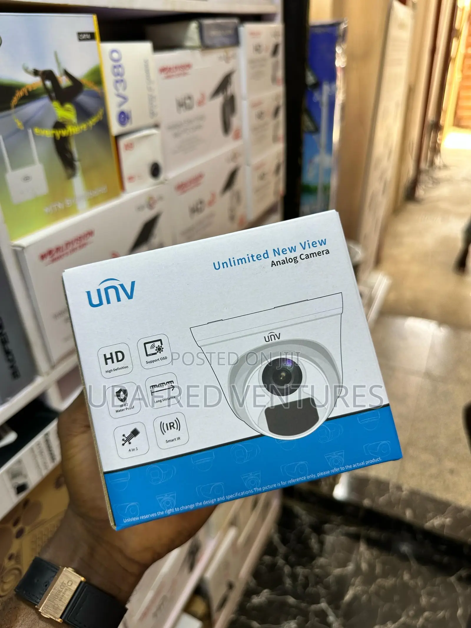2mp Uniview Analog Camera With Built in Mic 2.8mm