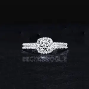 Non-Fade Cz Halo Engagement Ring