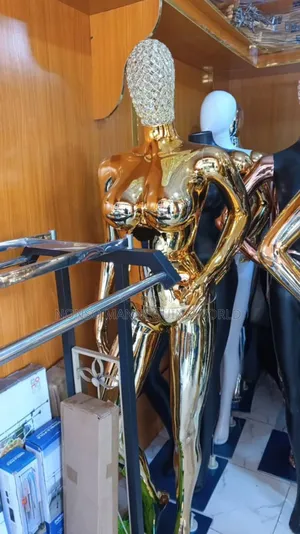 Size 12 Gold Net Head Female Chrome Mannequin