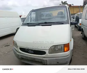 Ford Transit 2000 White