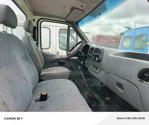 Ford Transit 2000 White