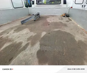 Ford Transit 2000 White