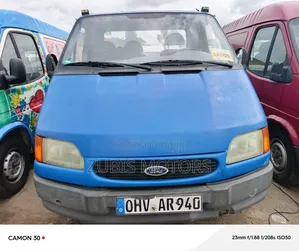 Ford Transit 2000 Blue