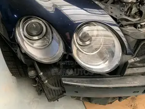 Front Headlights Bentley Continental