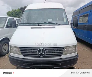 Mercedes-Benz Sprinter 2005 White