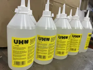 Uhn Glue Gum