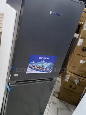 Fast Freezing 170 Liters Skyrun Freezer