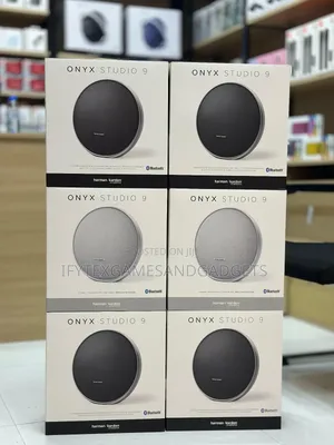 Onyx Studio 9 Speaker
