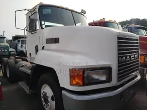 Injector Ch Mack Ten Tyres Head Truck Big Spring Suspension