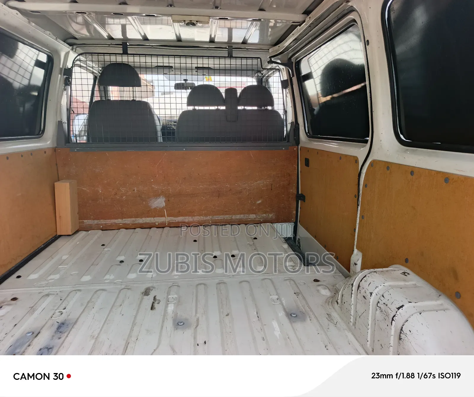 Ford Transit 2000 White