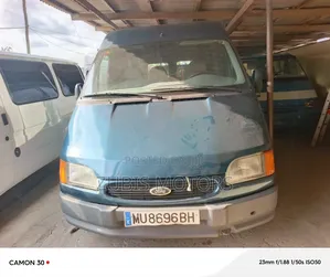 Ford Transit 2000 Green