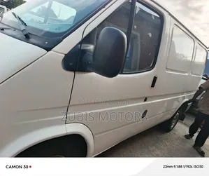 Ford Transit 2000 White
