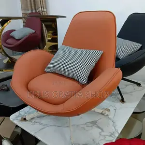 Accent Relaxing Chair/Podcast Chair