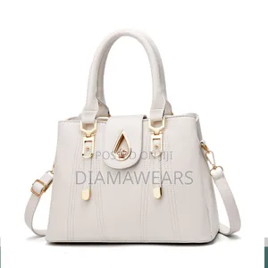 White 3 Compartment Leather Trendy Hand Bag