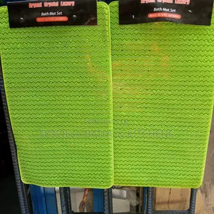Green Bathmats