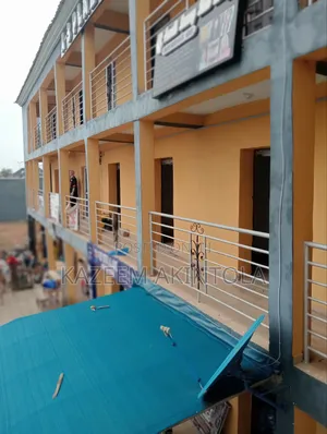 Shop to Let at Main Rd Onabaona