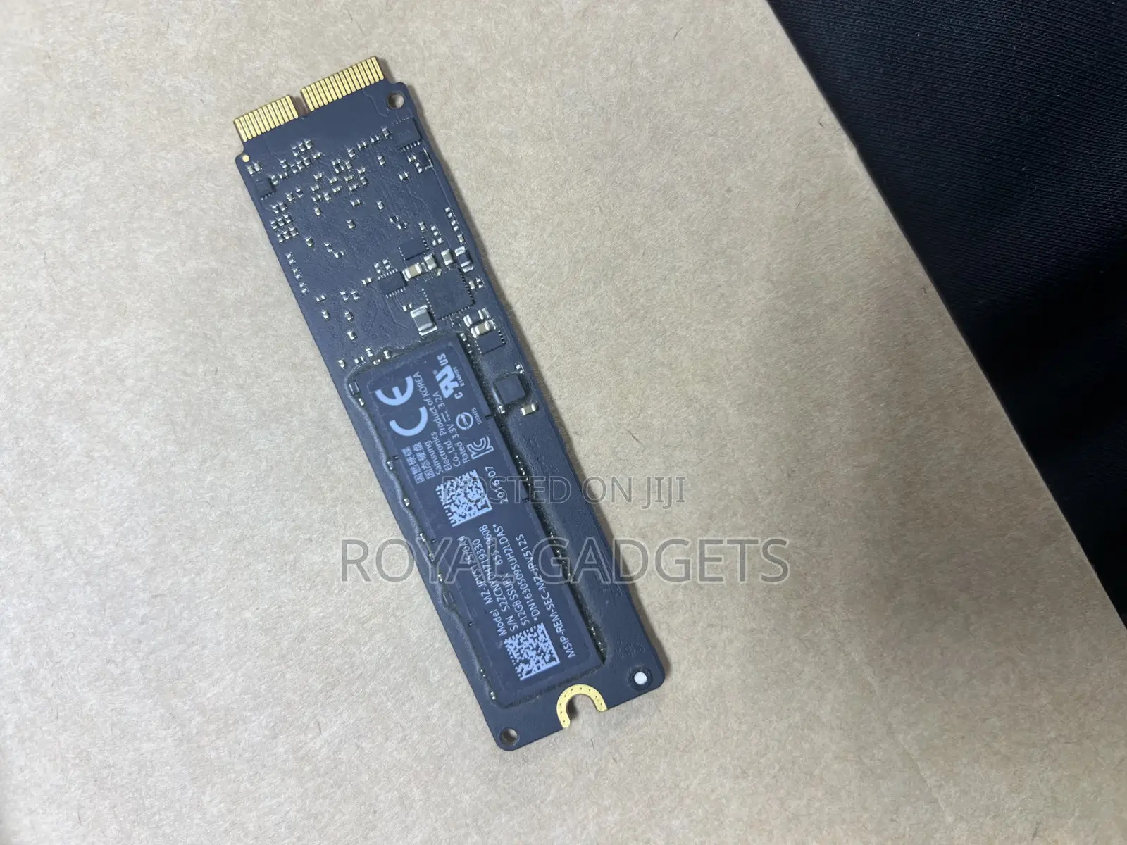 256 Macbook SSD