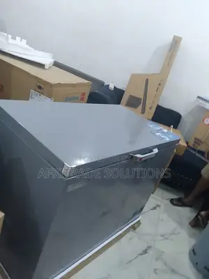 Scanfrost Efficient Cooling 300l Capacity Deep Freezer
