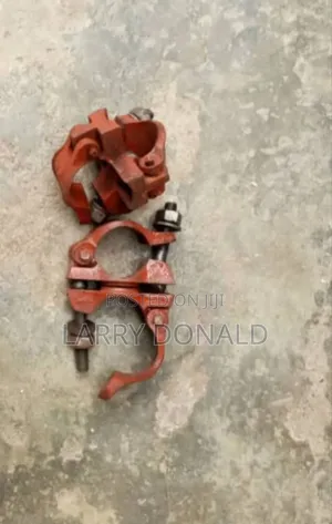 Used Scaffolding Clips