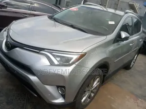Toyota RAV4 2016 Silver