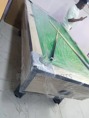 Marble and Coins Snooker