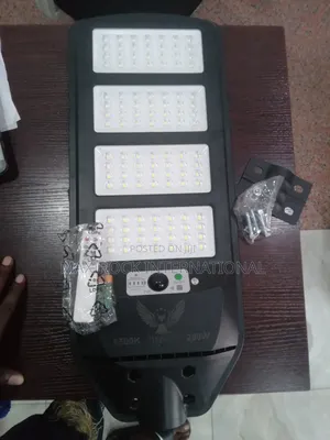 200 Watt Solar Street Light With Pir Sensor
