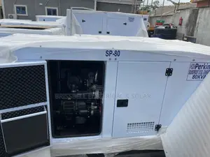 Superb England Perkins Soundproof Diesel Generator 80kva
