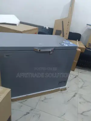Fast Freezing Scanfrost 300litres Chest Deep Freezer