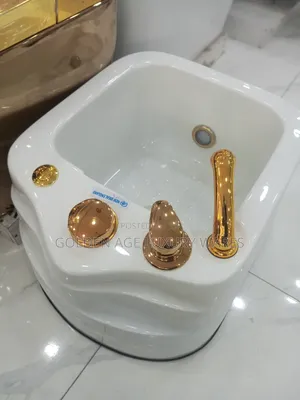 Square Shape Pedicure
